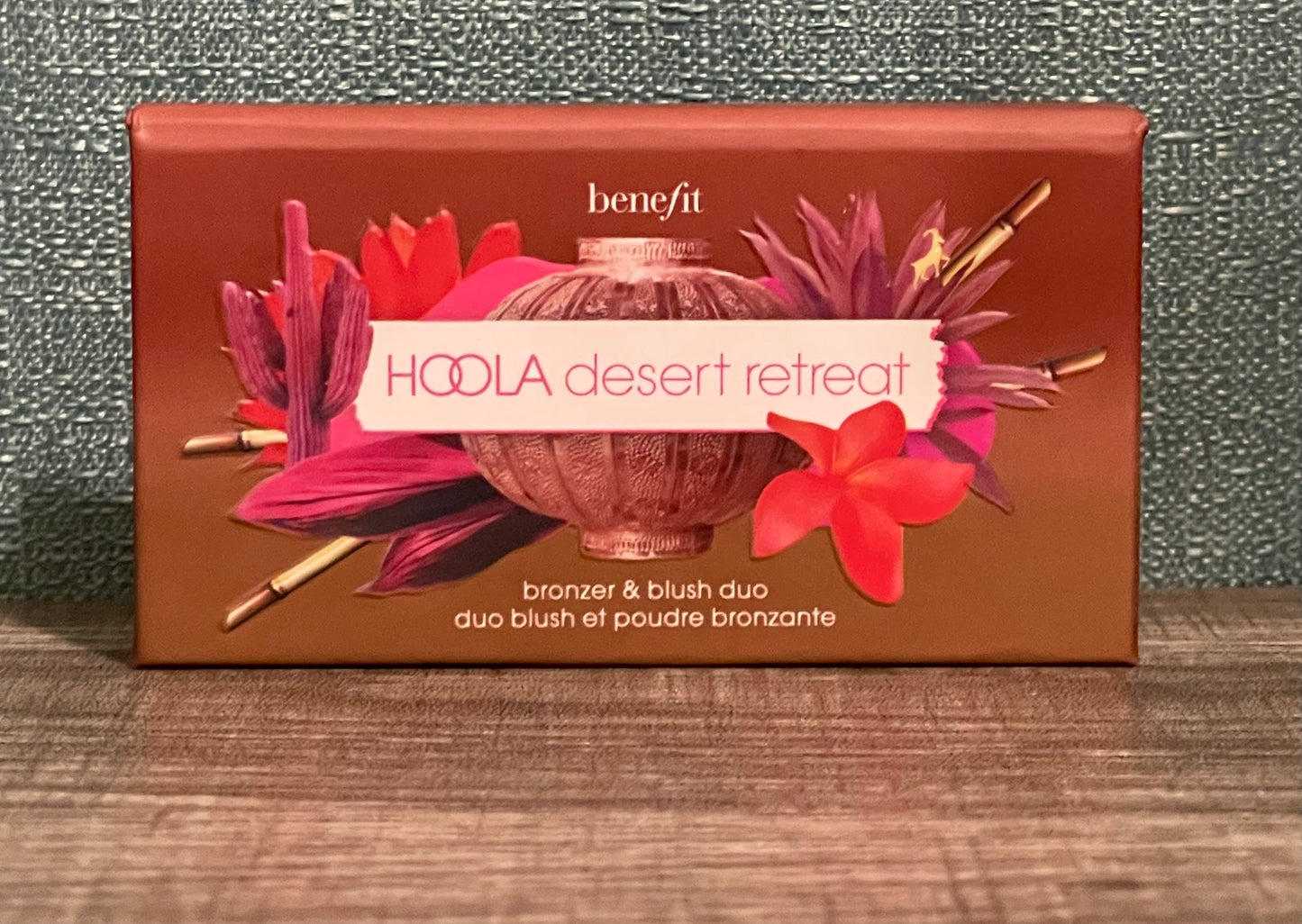 Benefit Cosmetics Hoola &
WANDERful World Duo Mini Bronzer &
Blush Value Set