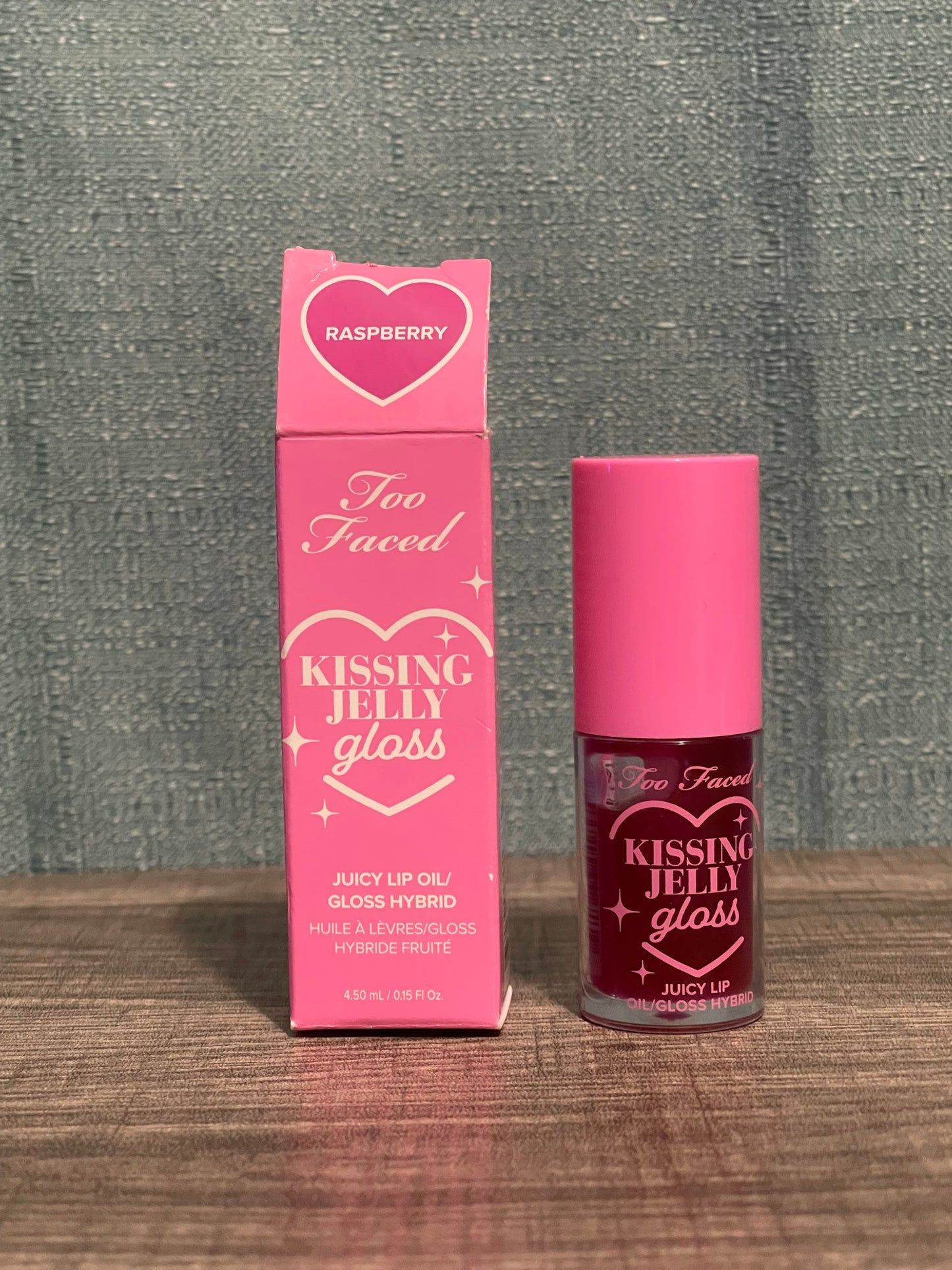 Too Faced - Kissing Jelly Gloss