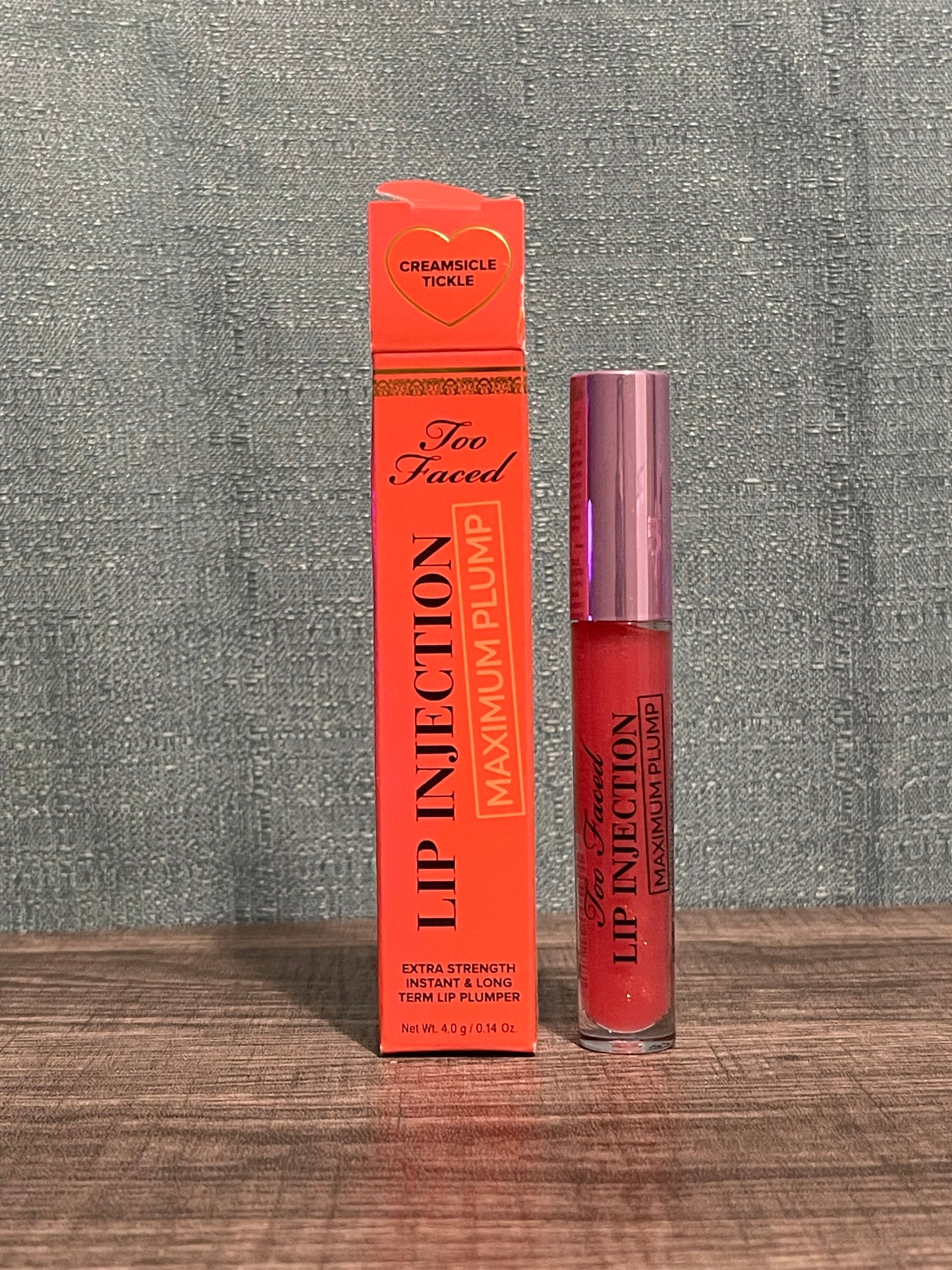 Too Faced - Lip Injection