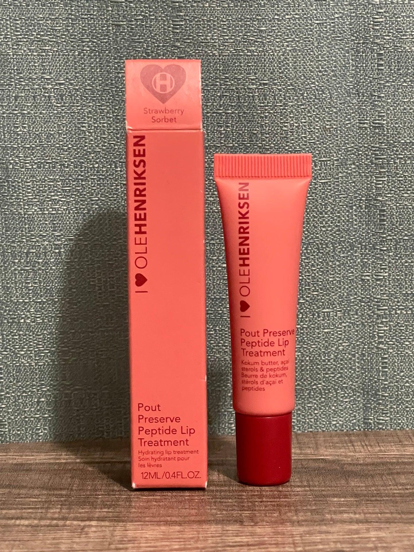 OLEHENRIKSEN - Pout Preserve Hydrating Peptide Lip Treatment